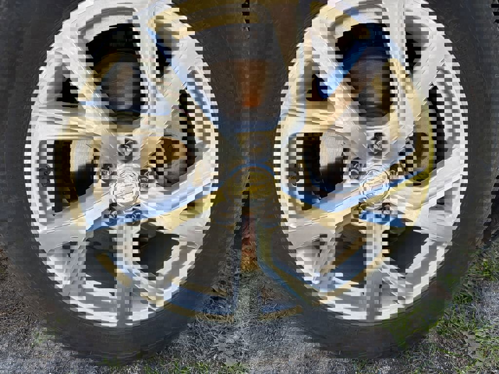 Used 2020 Chevrolet Equinox LT image 3