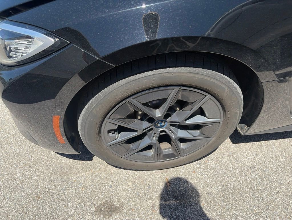 Used 2024 BMW i4 eDrive35 w/ Premium Package RWD image 10