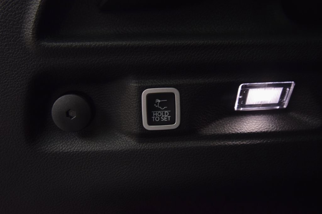 New 2026 Jeep Grand Cherokee L Limited image 39