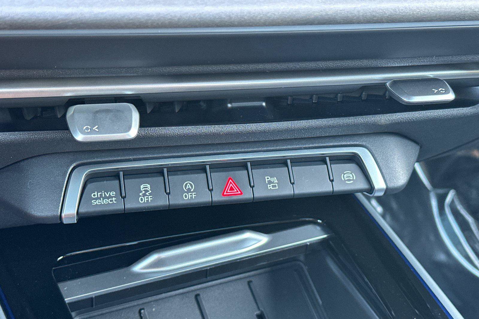 New 2026 Audi Q3 quattro 2.0T image 20