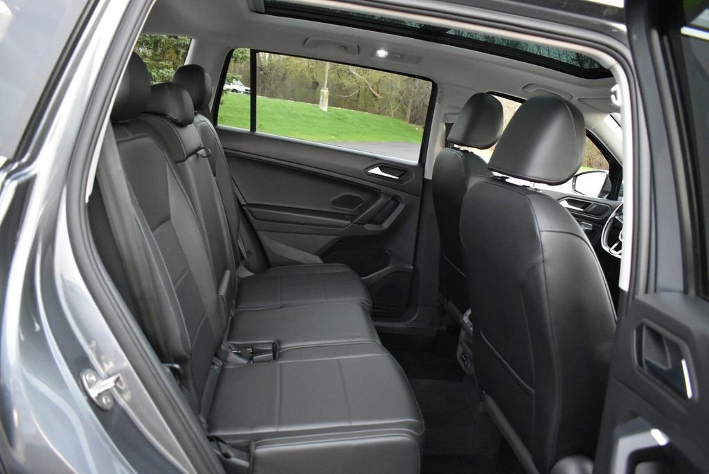 Used 2019 Volkswagen Tiguan SE AWD/4WD image 27