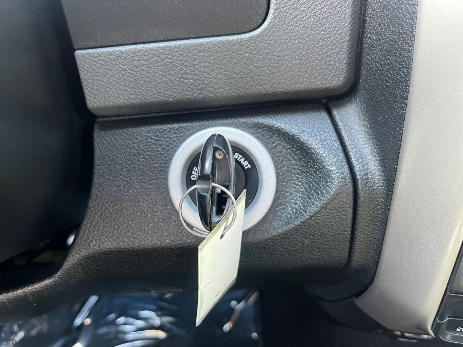 Used 2016 RAM 1500 Classic SLT image 30