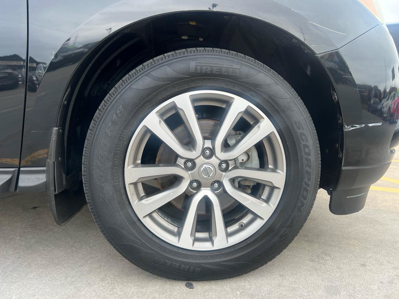 Used 2015 Nissan Pathfinder SV FWD image 43