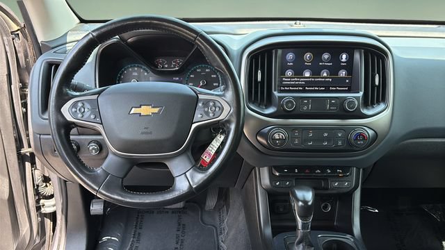 Used 2022 Chevrolet Colorado Z71 AWD/4WD image 11