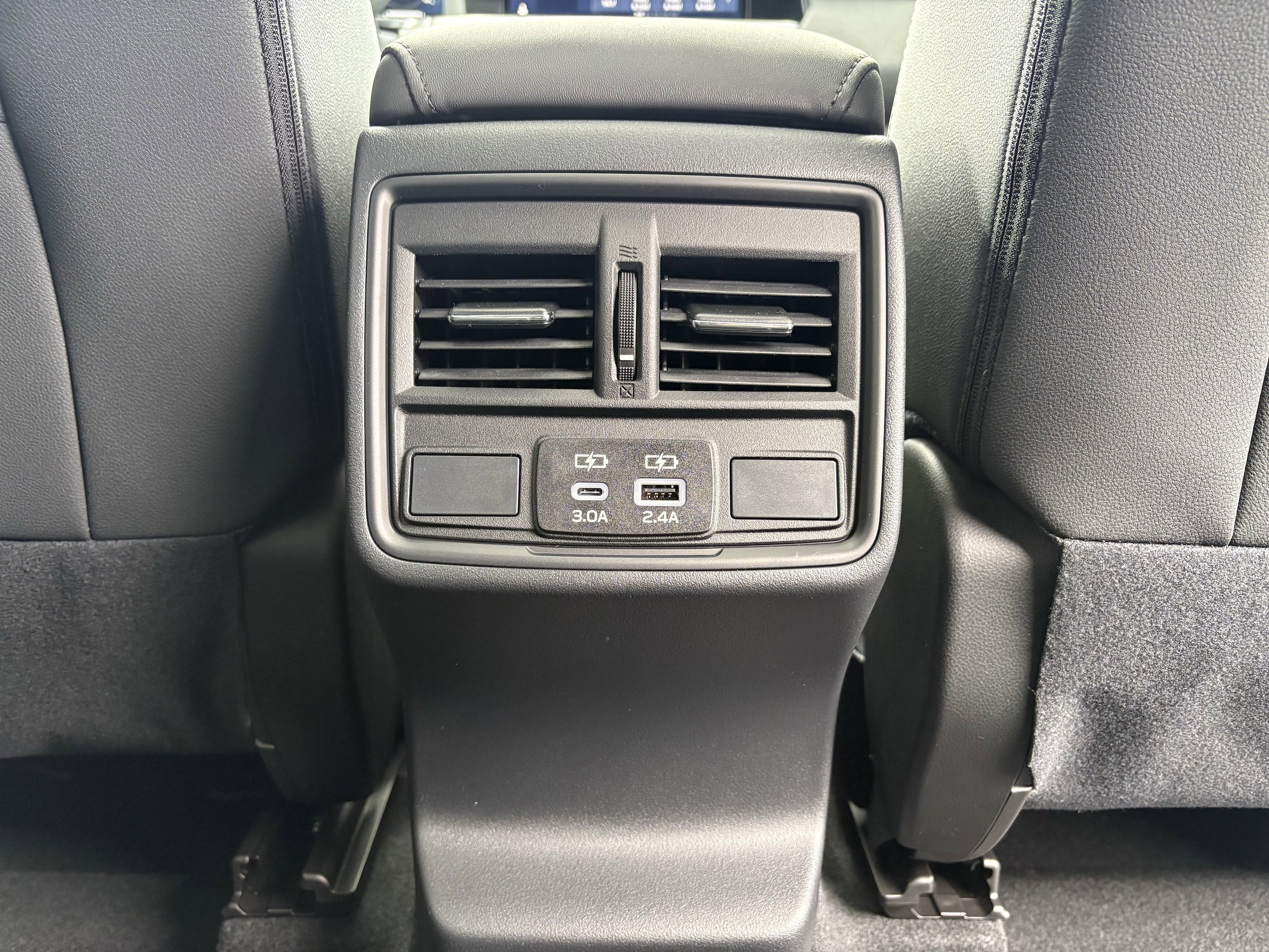 New 2026 Subaru Outback Premium w/ Premium/Limited Package AWD/4WD image 33