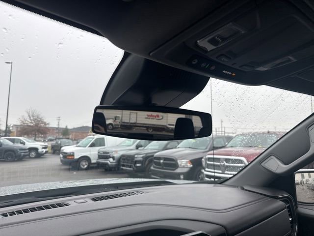 Used 2025 Chevrolet Silverado 1500 LT image 18