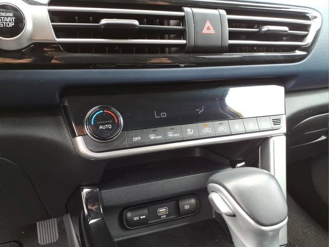 Used 2023 Kia Seltos S w/ Navigation Package AWD/4WD image 26