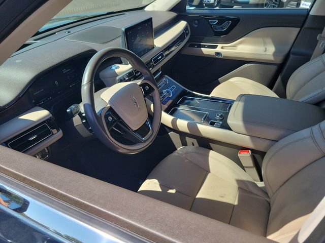 Used 2023 Lincoln Aviator Reserve w/ Equipment Group 201A video 3
