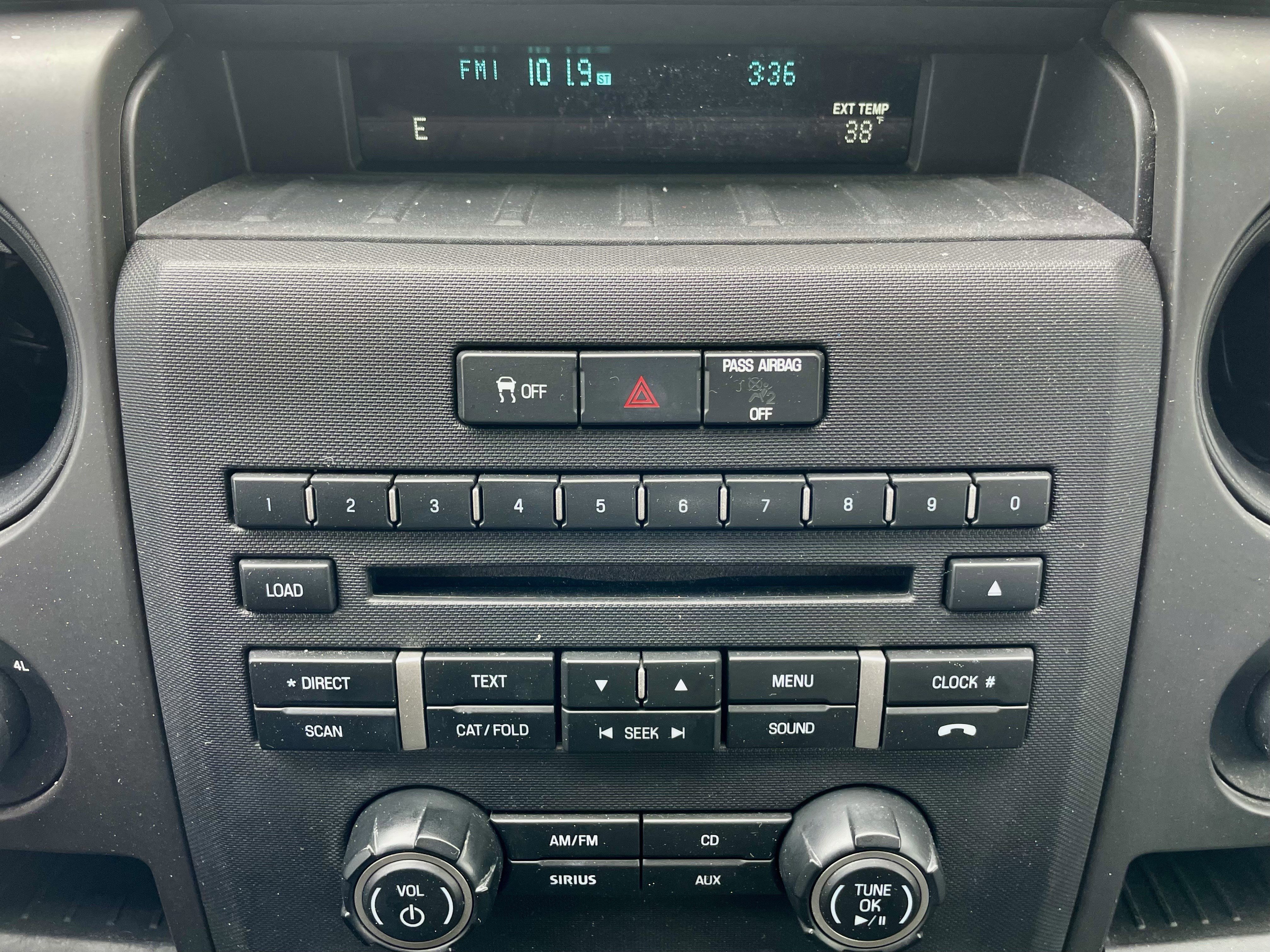 Used 2014 Ford F150 STX w/ Equipment Group 201A Mid image 26