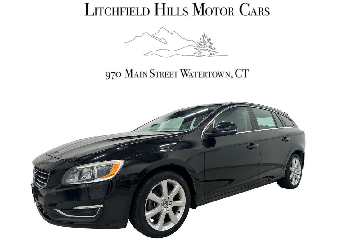 Used 2017 Volvo V60 T5 Platinum w/ Climate Package image 1