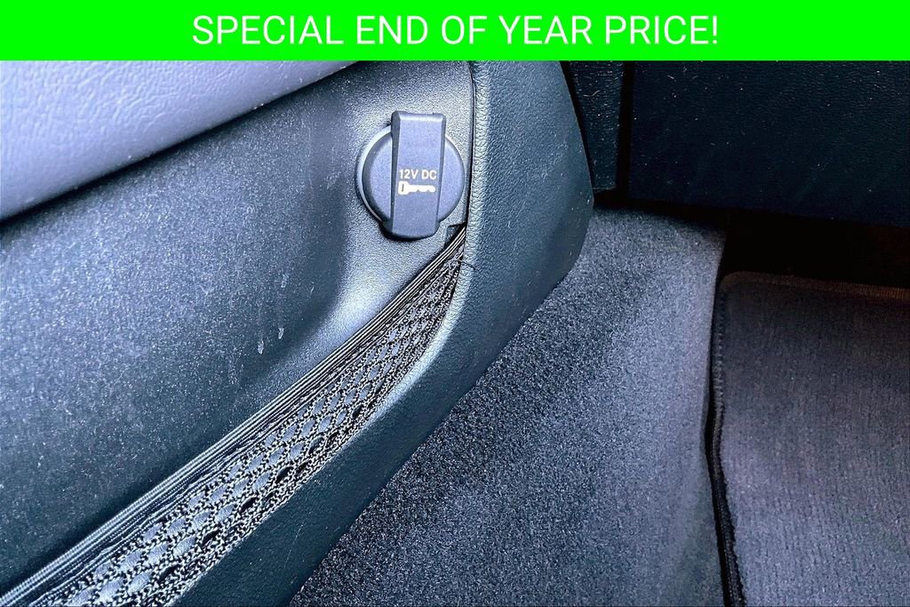 Used 2019 Dodge Challenger GT w/ Blacktop Package image 15