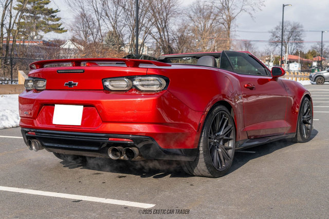 Used 2019 Chevrolet Camaro ZL1 image 8