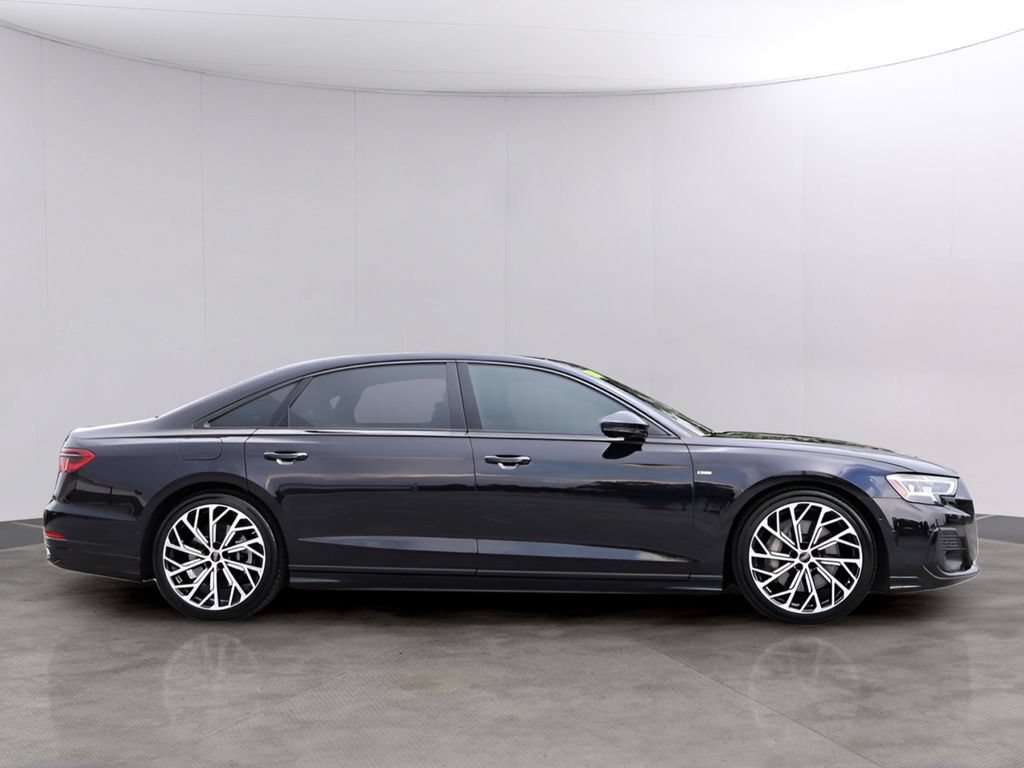 Used 2024 Audi A8 L 3.0T w/ Comfort Plus Package AWD/4WD image 4