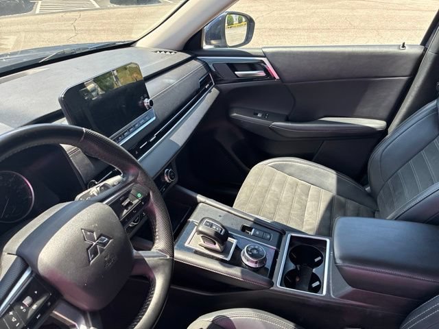 Used 2024 Mitsubishi Outlander SE FWD image 65