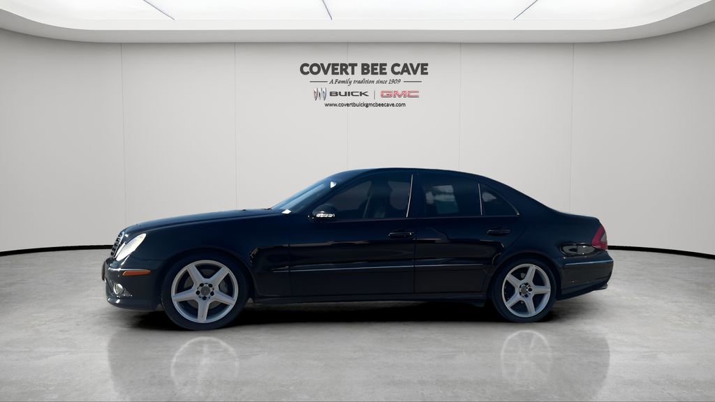 Used 2009 Mercedes-Benz E 350 Sedan image 4