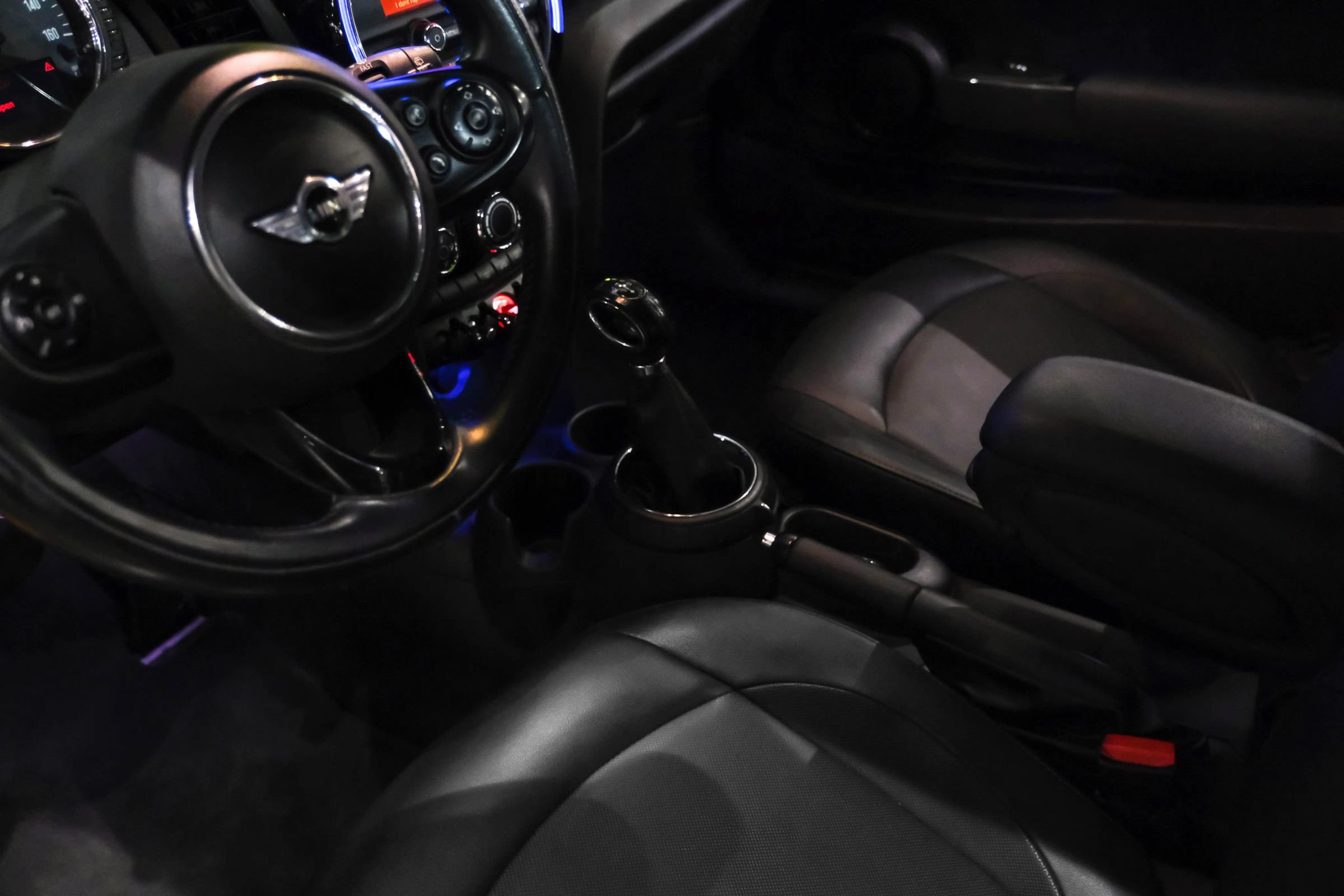 Used 2014 MINI Cooper 2-Door Hardtop FWD image 19
