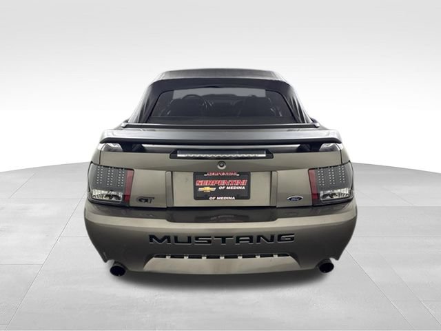 Used 2001 Ford Mustang GT RWD image 6
