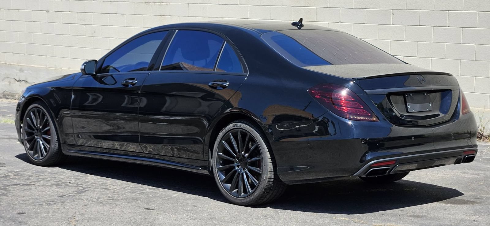 Used 2016 Mercedes-Benz S 550 Sedan image 3