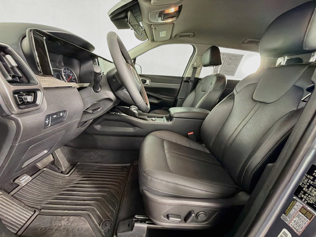 Used 2022 Kia Sorento S AWD/4WD image 12