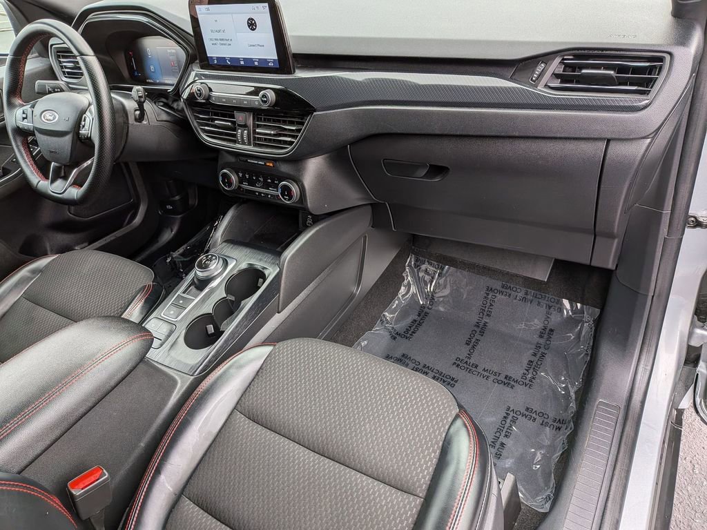 Used 2024 Ford Escape ST-Line image 31