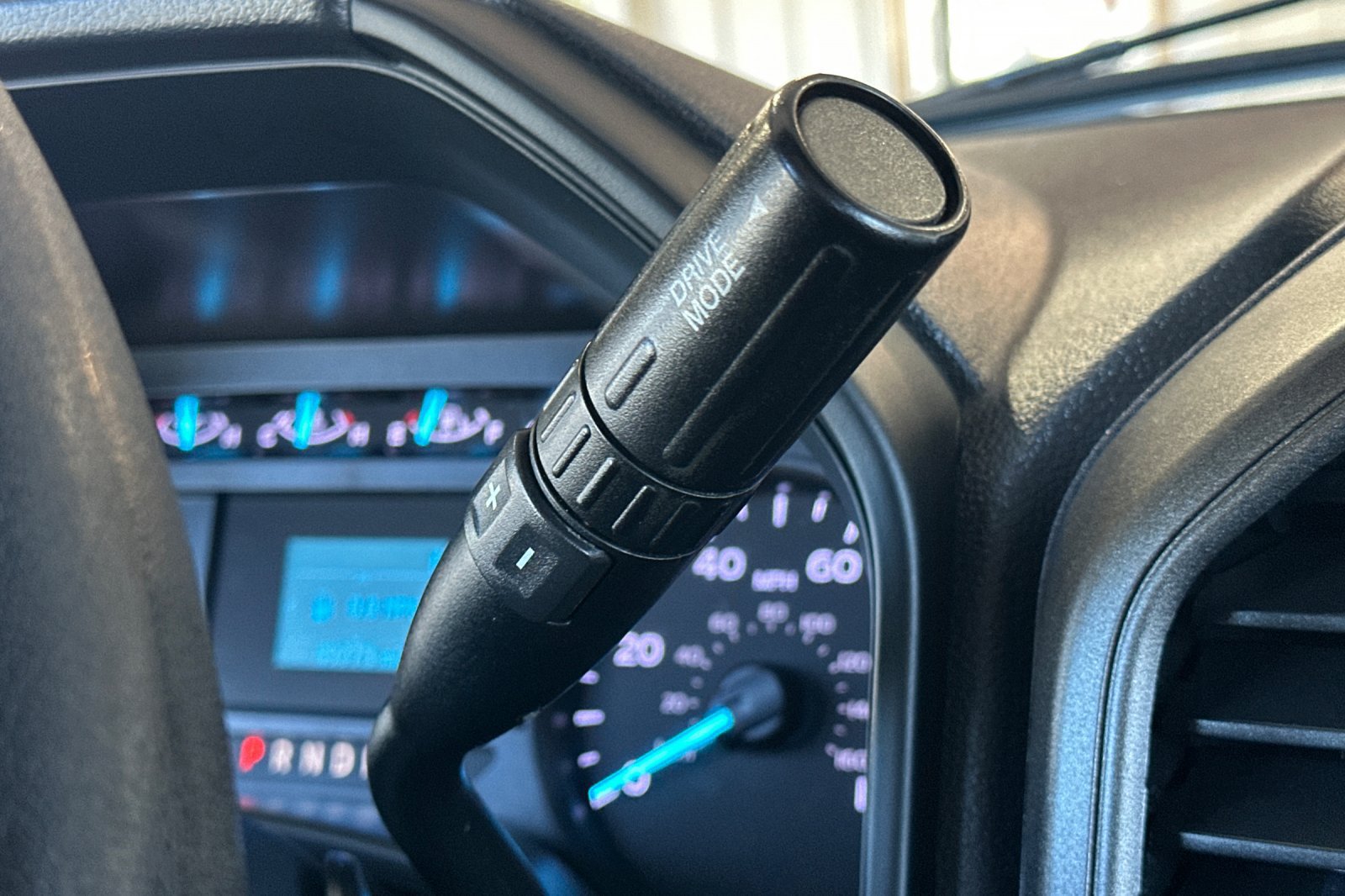 Used 2022 Ford F250 XL w/ Power Equipment Group RWD image 19