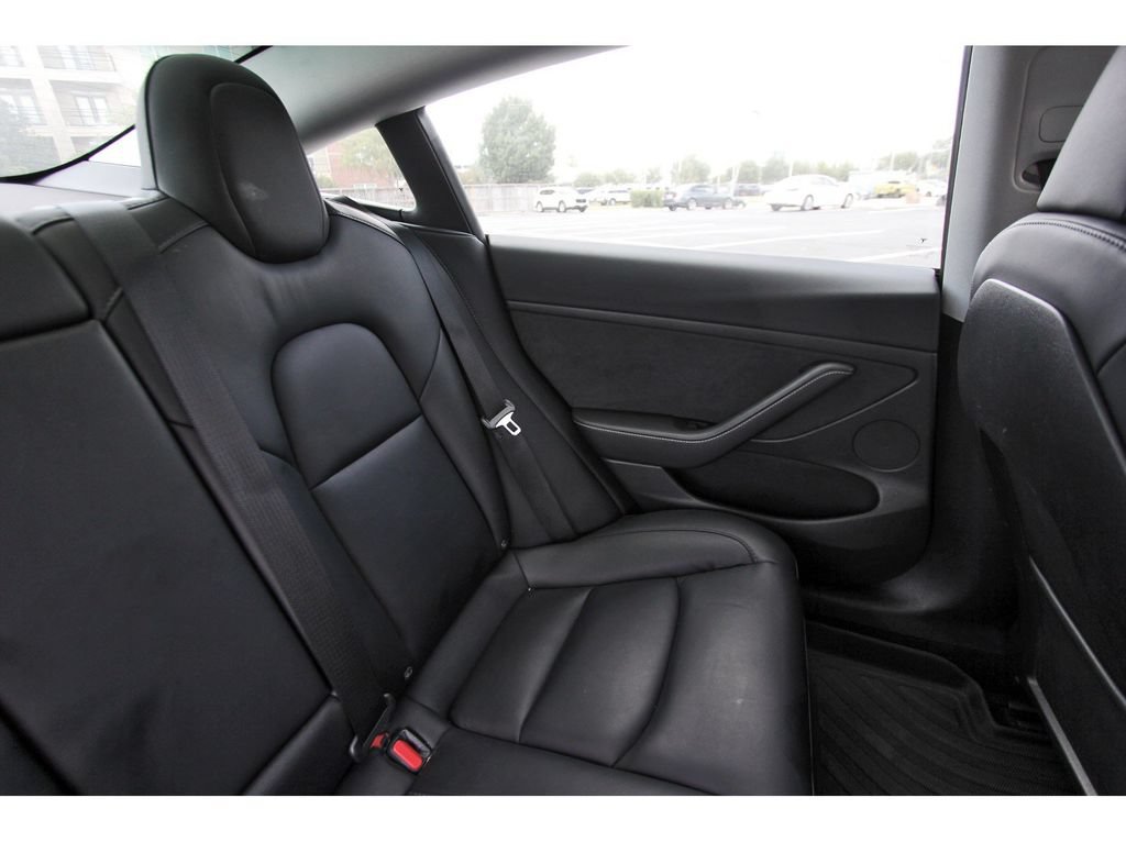 Used 2023 Tesla Model 3 Standard Range RWD image 13