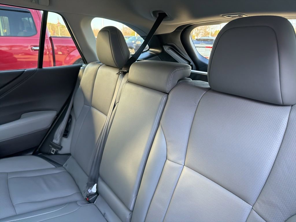 Used 2024 Subaru Outback Limited image 27