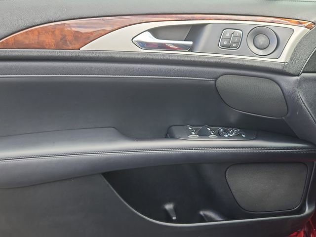 Used 2019 Lincoln MKZ Reserve w/ Reserve Plus Package image 12