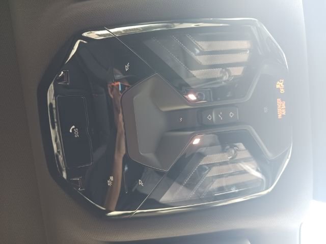 New 2024 BMW i5 eDrive40i w/ Convenience Package image 30