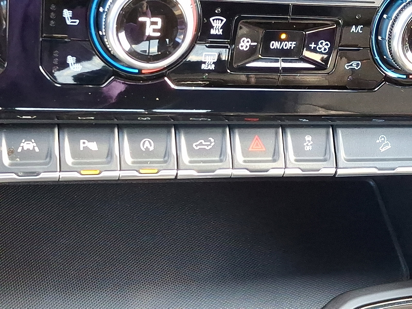 Used 2025 GMC Sierra 1500 AT4 image 30