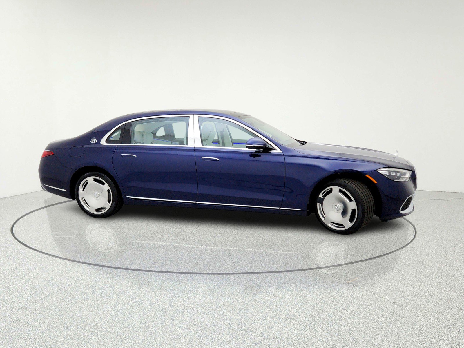 New 2026 Mercedes-Benz Maybach S 580 4MATIC image 7