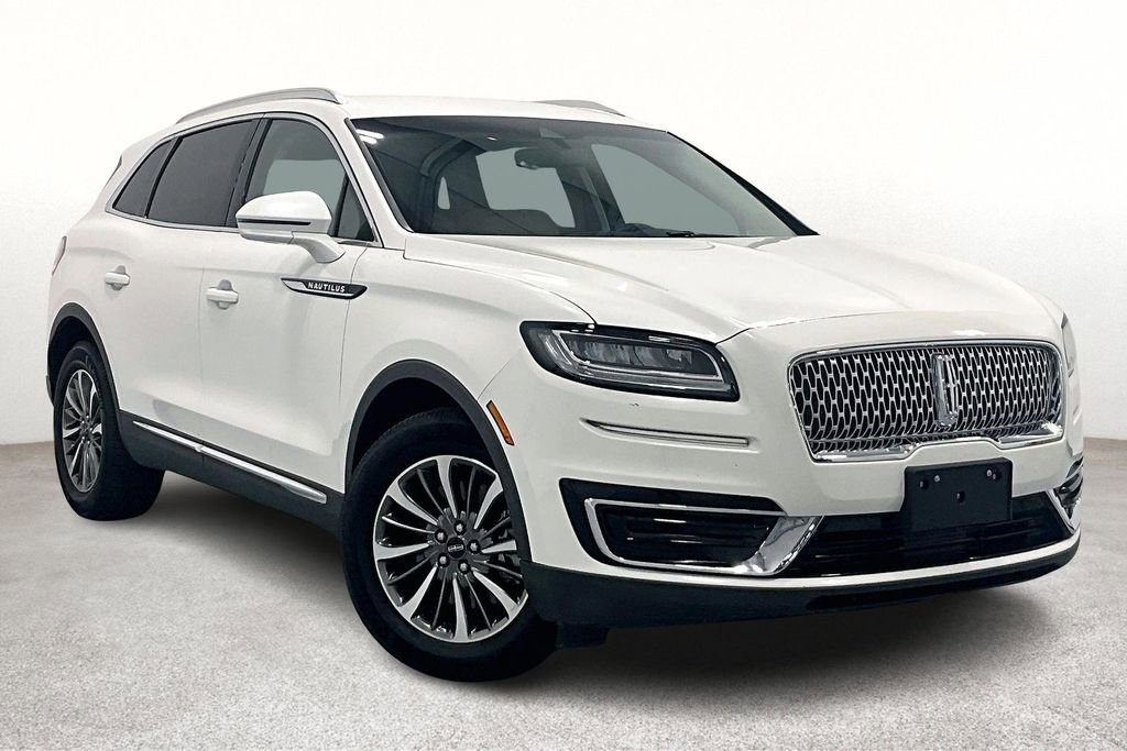 Used 2020 Lincoln Nautilus FWD w/ Equipment Group 101A image 1