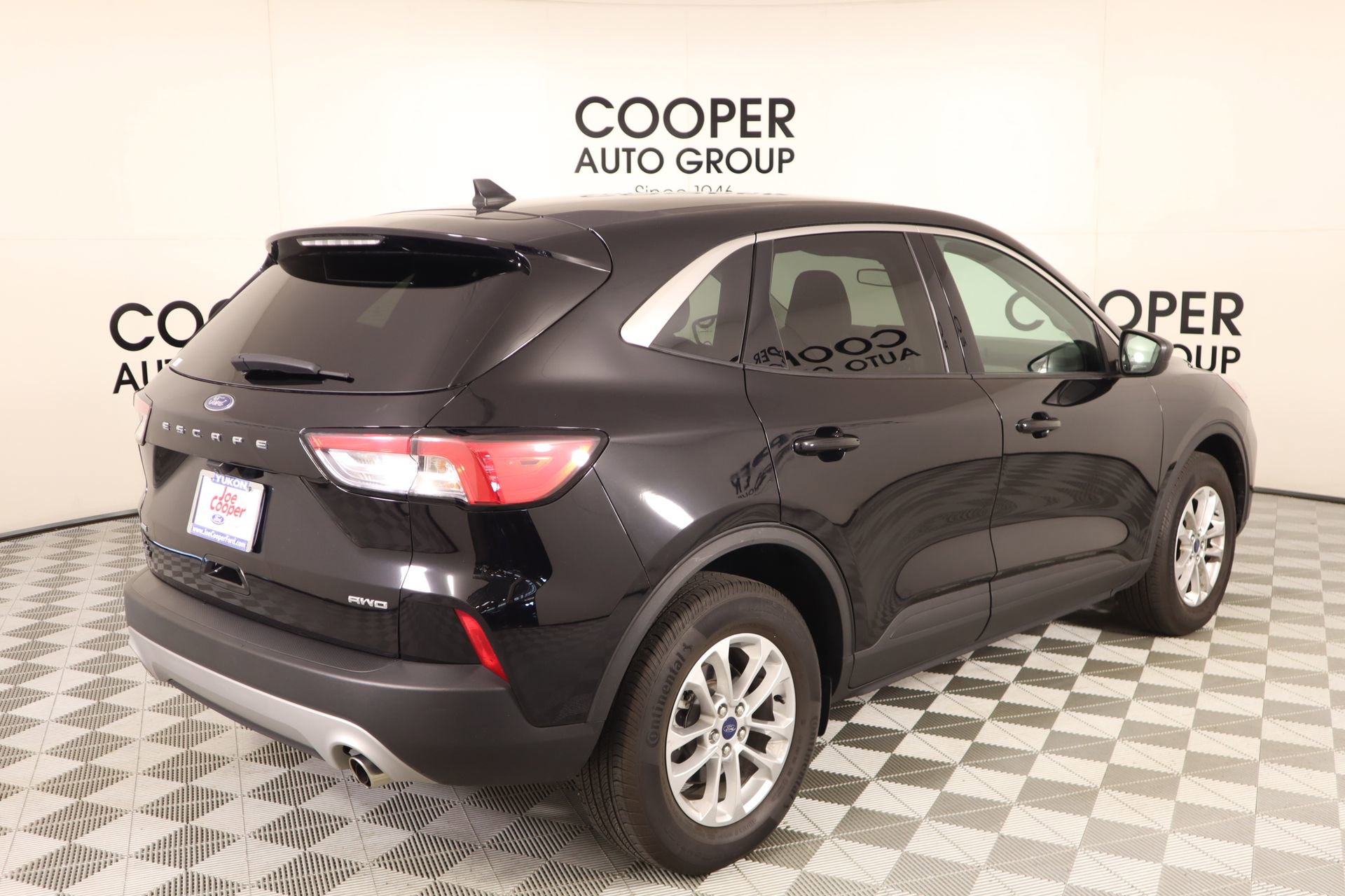 Used 2022 Ford Escape SE image 19