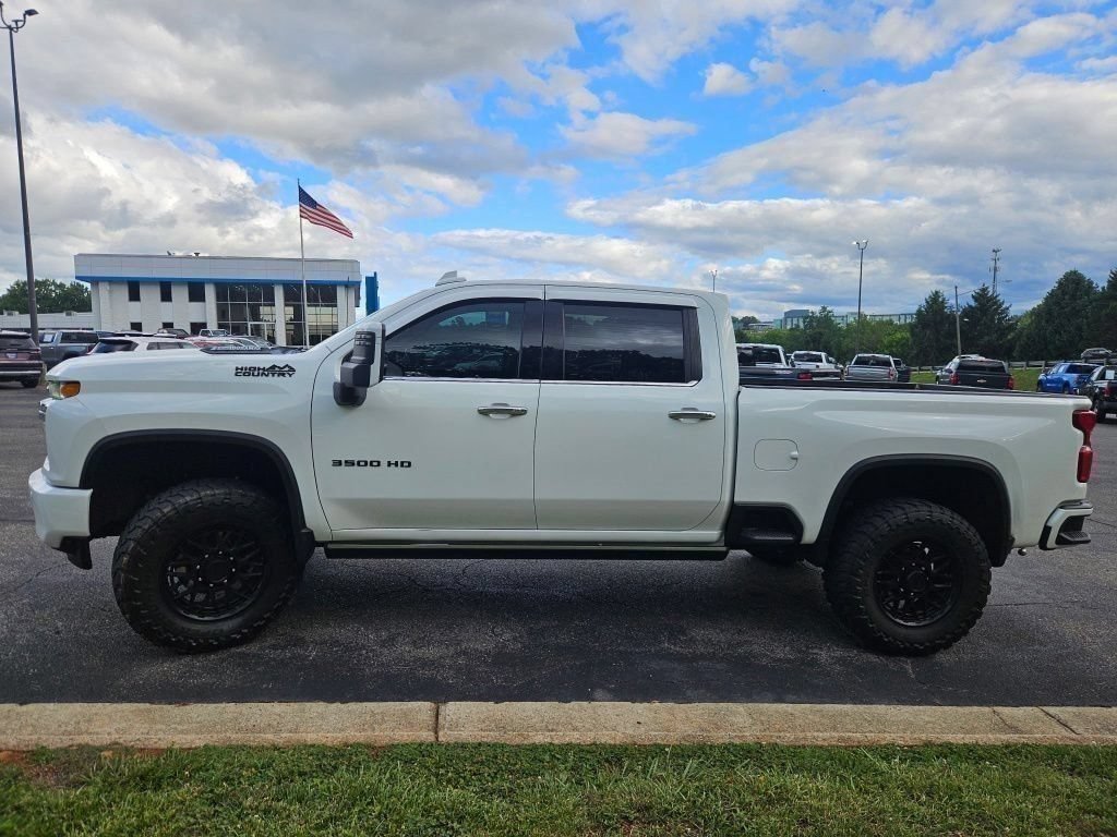 Used 2023 Chevrolet Silverado 3500 High Country w/ Z71 Off-Road Package AWD/4WD image 4