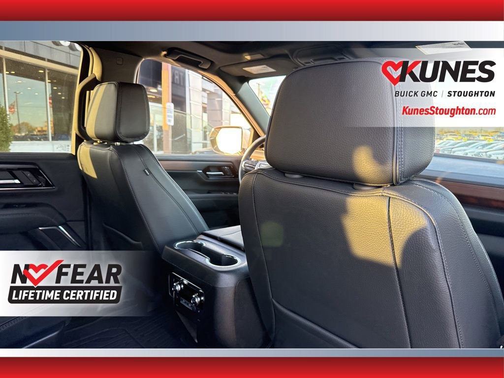 Used 2025 GMC Yukon Denali image 50