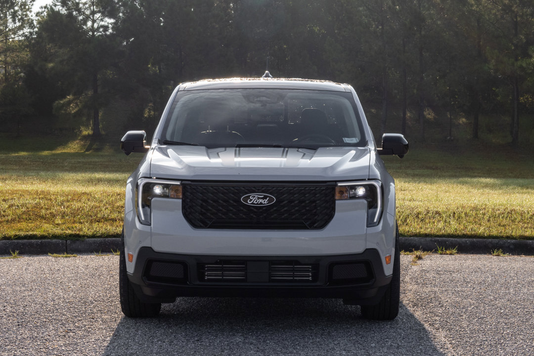 New 2025 Ford Maverick Lariat w/ Black Appearance Package AWD/4WD image 2