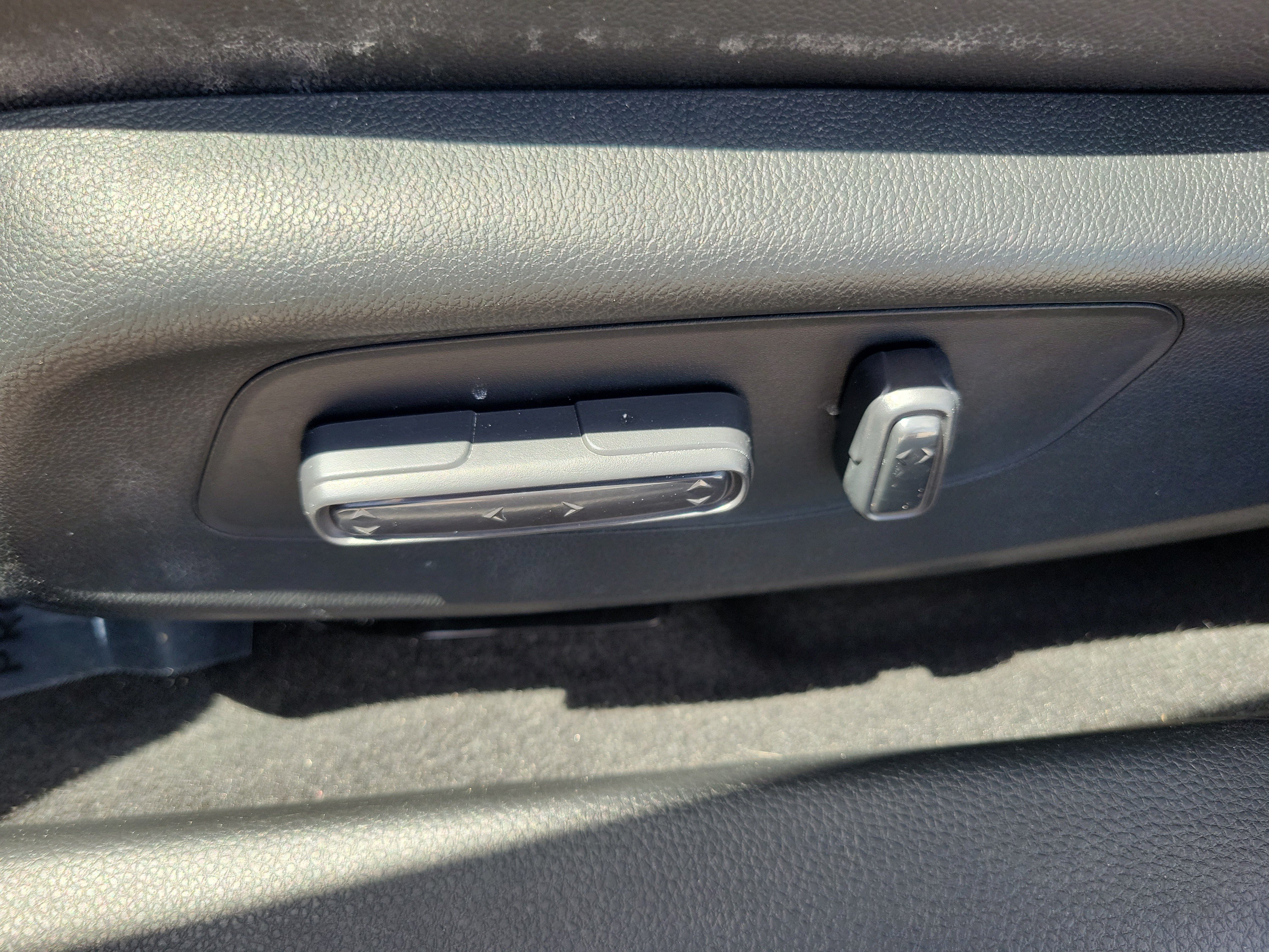 Used 2025 Honda Civic Sport image 24