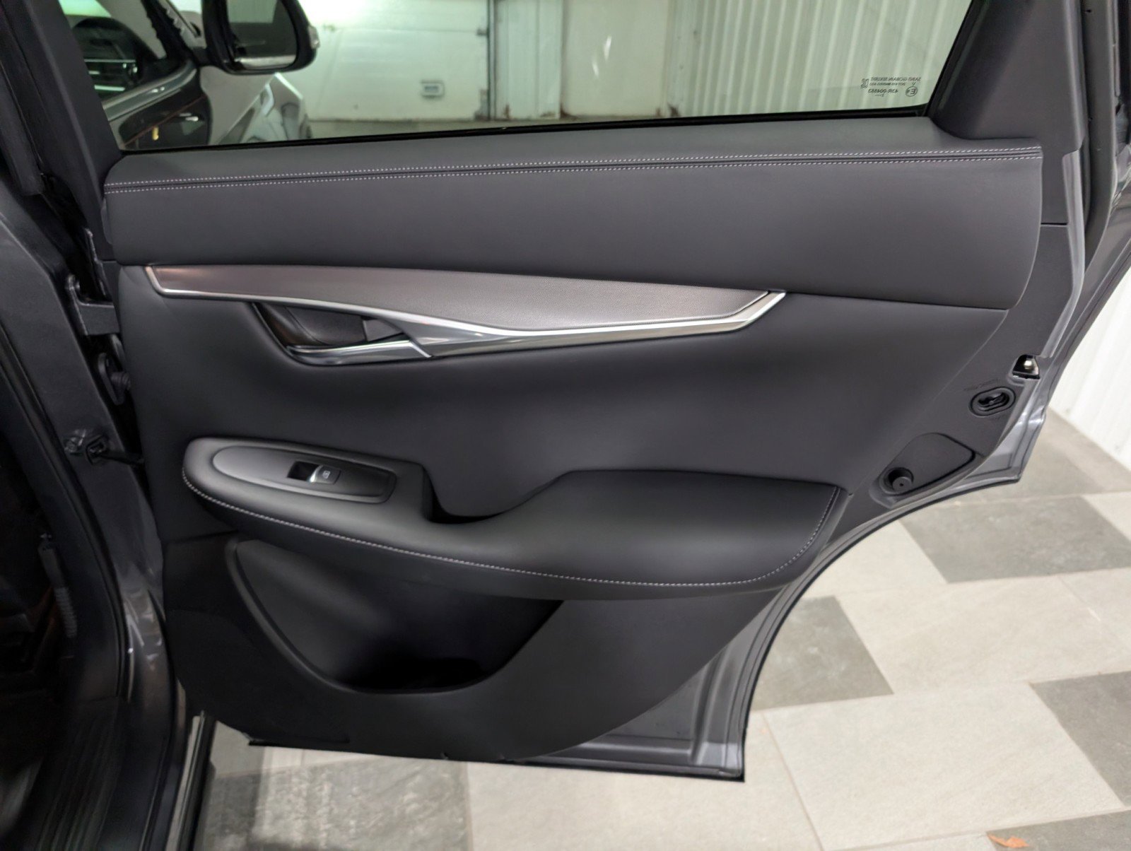 Used 2023 INFINITI QX50 Pure image 24