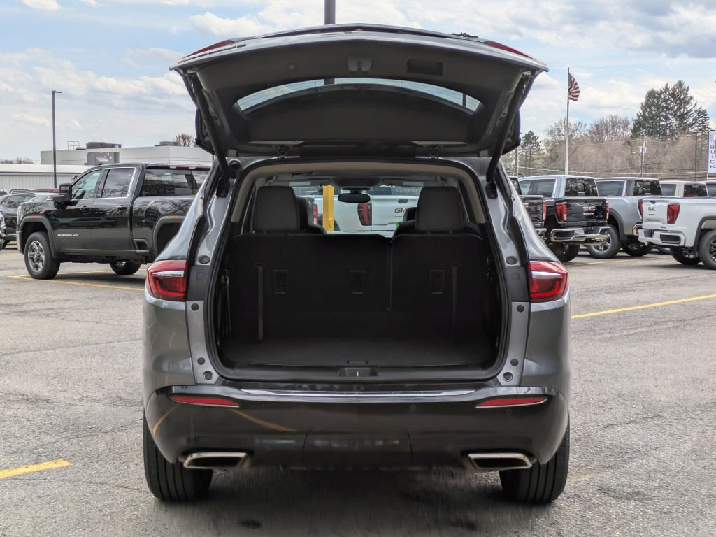 Certified 2021 Buick Enclave Essence w/ Sound and Sites Package image 31
