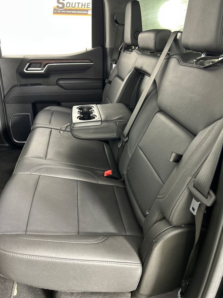 Used 2025 GMC Sierra 1500 SLT image 19