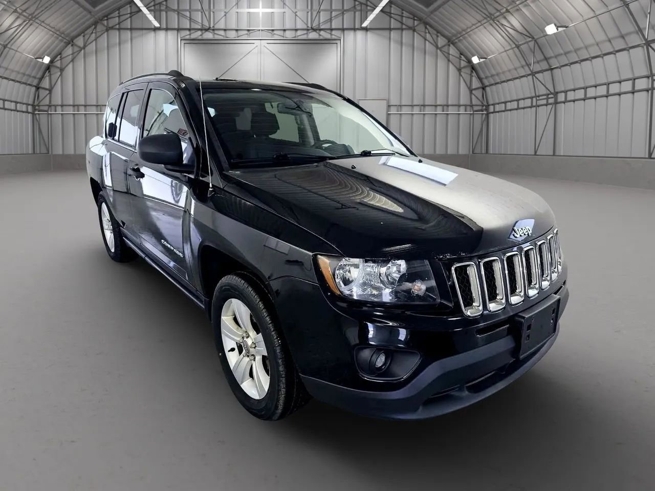 Used 2016 Jeep Compass Sport AWD/4WD image 2