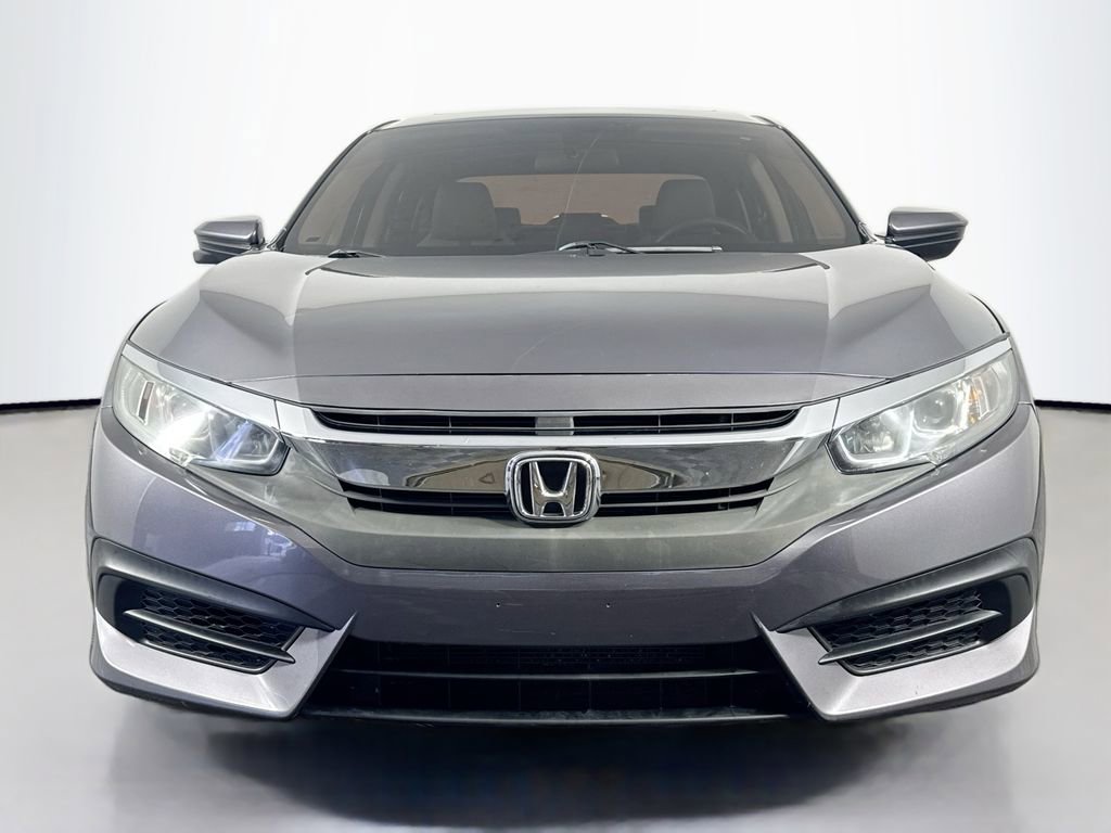 Used 2018 Honda Civic EX image 2