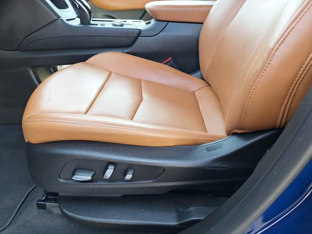 Certified 2023 Cadillac XT5 Premium Luxury image 30