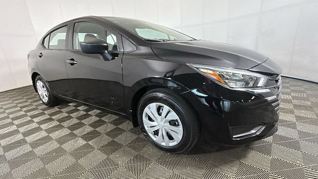 Used 2025 Nissan Versa S w/ Trunk Package FWD video 2