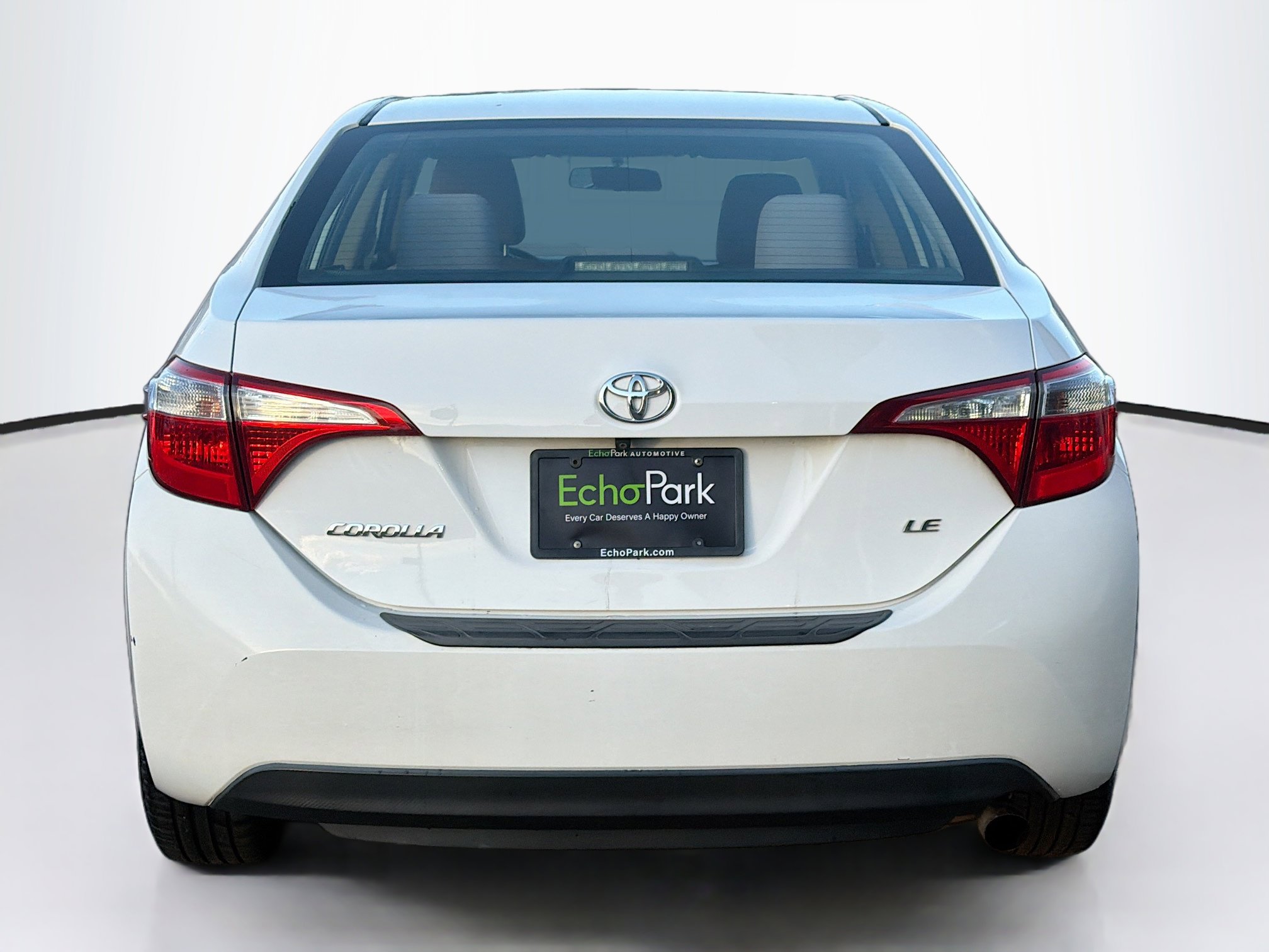 Used 2014 Toyota Corolla LE FWD image 7