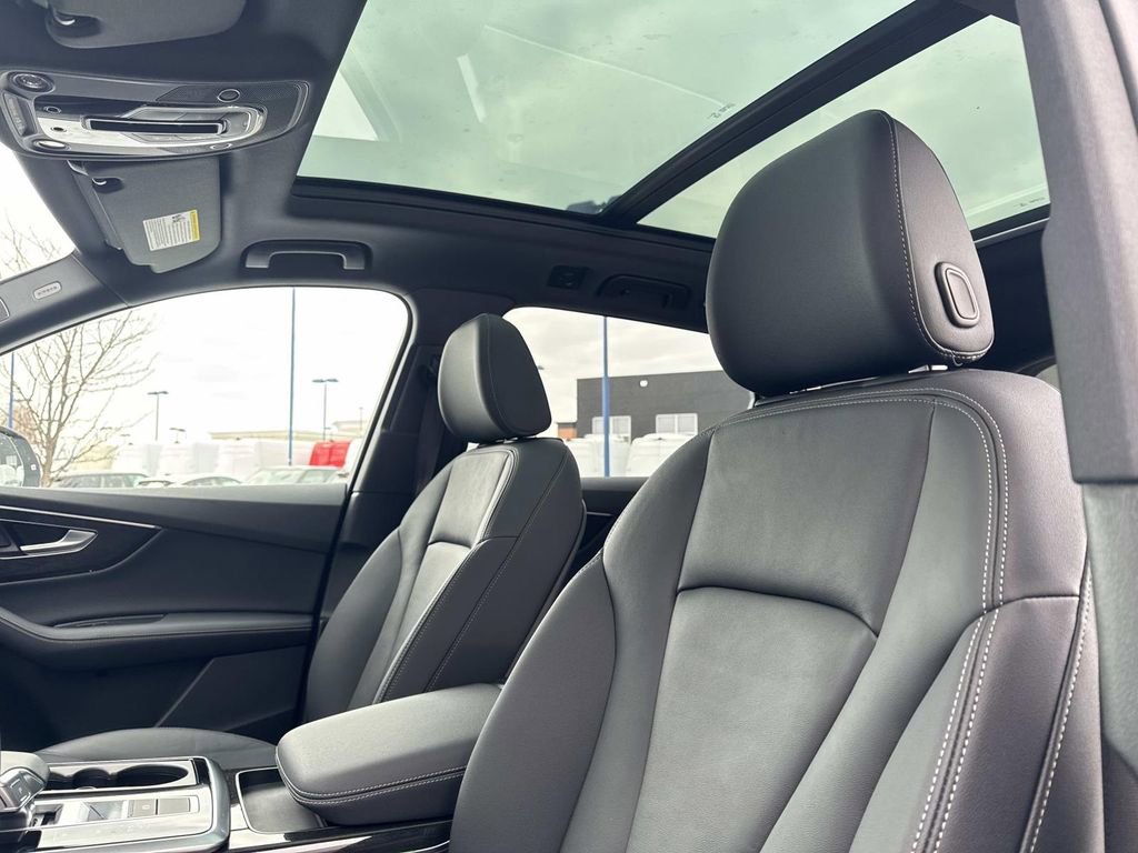 Used 2025 Audi Q7 3.0T Premium Plus image 19