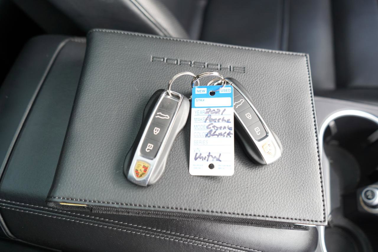 Used 2021 Porsche Cayenne Turbo image 77