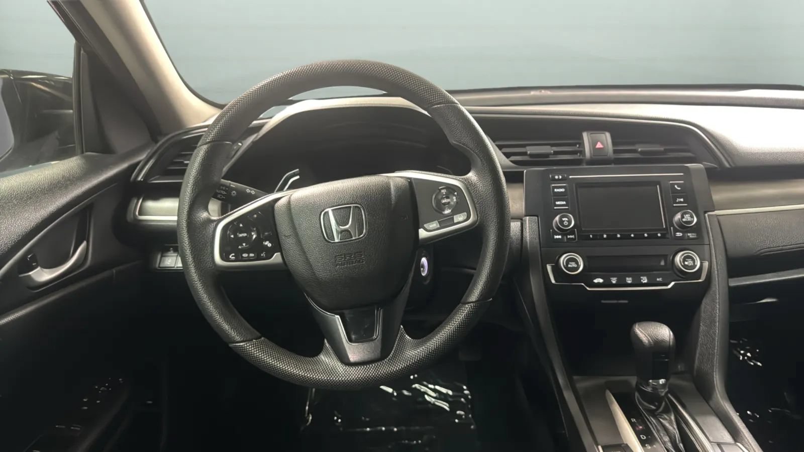 Used 2019 Honda Civic LX image 10