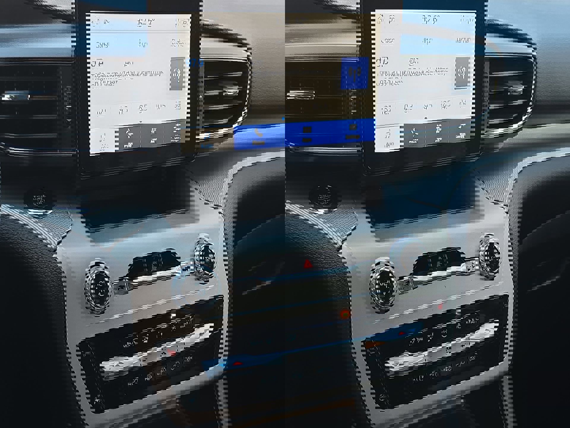 Used 2022 Ford Explorer XLT w/ Equipment Group 202A image 17