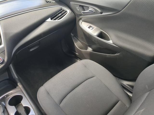 Used 2023 Chevrolet Malibu LS FWD image 17